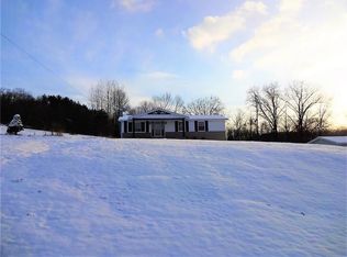 1070 Mount Hope Rd, Ellwood City, PA 16117