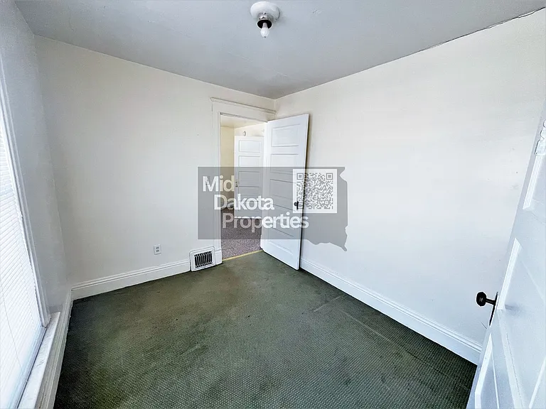 509 W 3rd Ave — Photo 11
