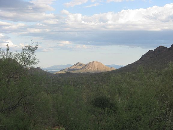 4th image of W Sweetwater Dr #0