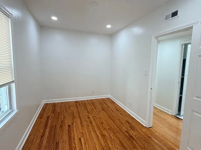 1748 N Keystone Ave — Photo 39