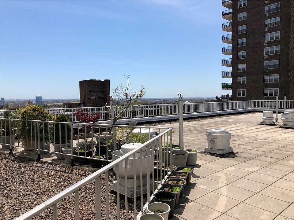 1st image of 12510 Queens Blvd APT 707
