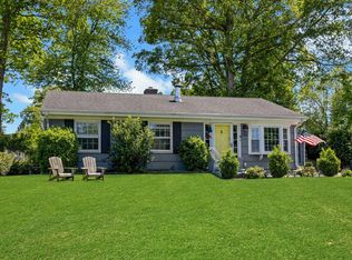 233 Sun Dance Rd, Stamford, CT 06905