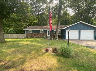 24425 Spring Creek Rd, Washington, IL 61571