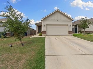1606 Decano Ln, Laredo, TX 78046