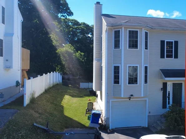 74 Sophia Dr, Worcester, MA 01607