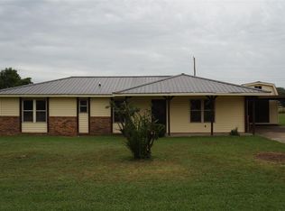 411 W Henderson St, Wayne, OK 73095
