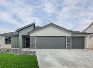2102 W Minerva Ct, Kuna, ID 83634