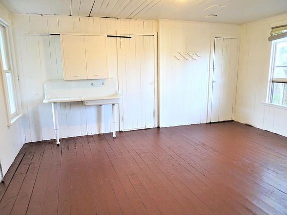 Mud Room