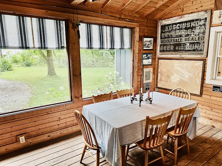 Screened Porch