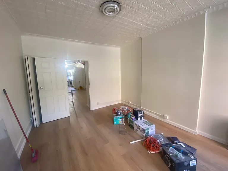 330 E 106th St #4 — Photo 9