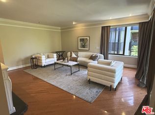 4752 Park Encino Ln Unit 212, Encino, CA 91436