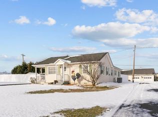 1423 Nomini Grove Rd, Warsaw, VA 22572