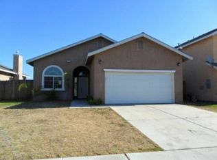 1880 Ironbark St, Wasco, CA 93280