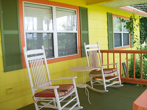 Fromt Porch