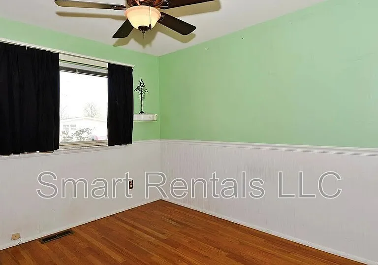 980 Manresa Ln — Photo 34