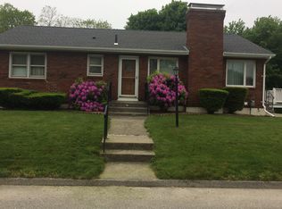 32 Amanola Ave, Worcester, MA 01604