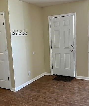 3rd image of 685 Rushing St