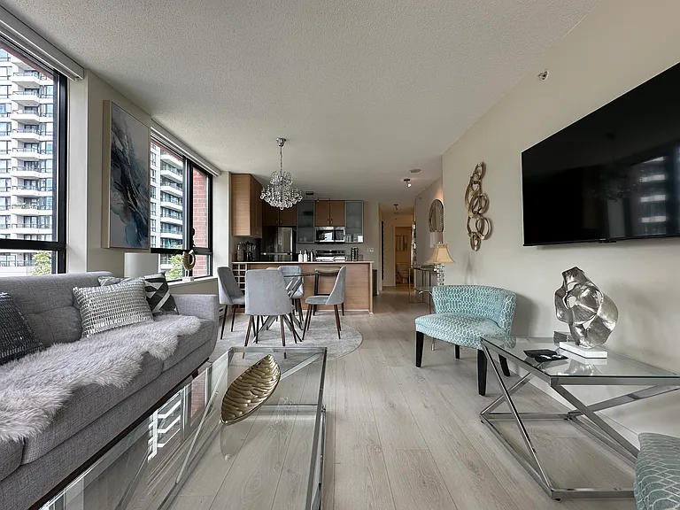 977 Mainland St #511 — Photo 11