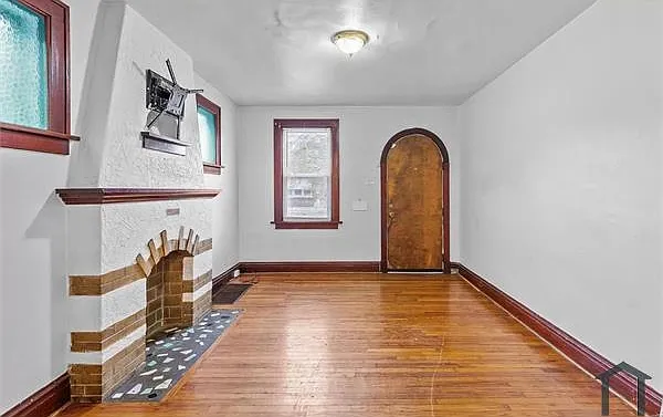 5923 Mimika Ave — Photo 1