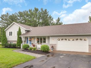 340 Pleasant Ridge Dr, Sauk Rapids, MN 56379