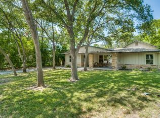 411 Garraty Rd, Terrell Hills, TX 78209