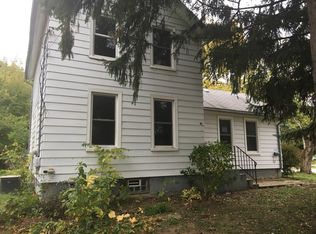 115 Lincoln Ave, Round Lake, IL 60073