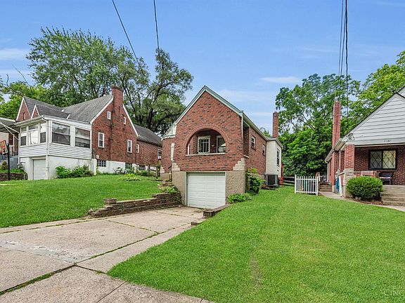 3rd image of 2455 Nova Ave