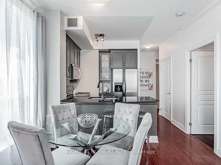 2087 Lake Shore Blvd W #207 — Photo 9