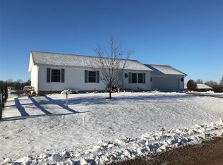 113 Skyline Dr, Knoxville, IA 50138