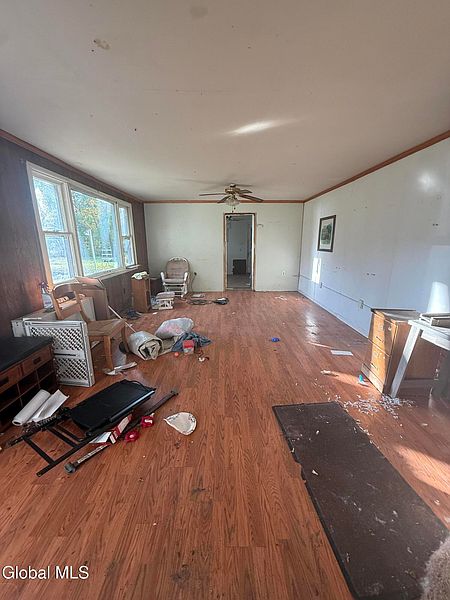 5th image of 616 Port Douglas Road