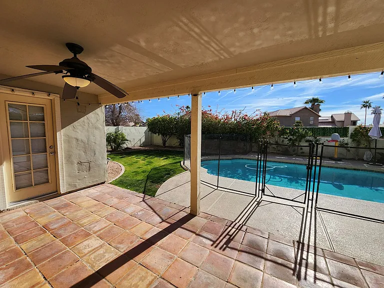 15013 S 46th Pl — Photo 22
