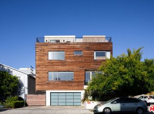 140 S Hayworth Ave, Los Angeles, CA 90048