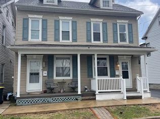 117-119 N Robeson St, Robesonia, PA 19551