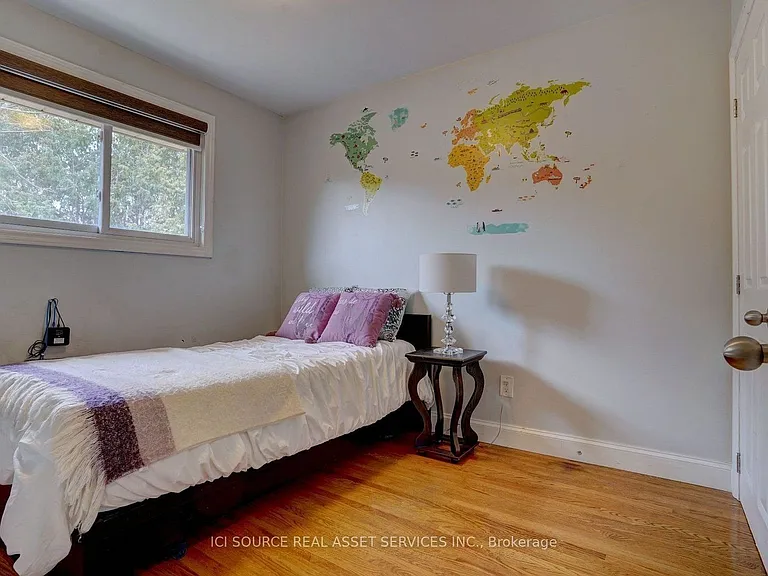 1051 Willowdale Ave #MAIN FL — Photo 10