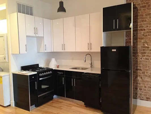 Rented by Brooklyn Group | media 13