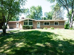 114 Oak St, Bloomingdale, IL 60108