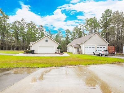 1382 Lake Dow Rd, McDonough, GA, 30252