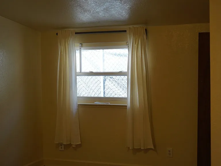 4643 Tulip Ave — Photo 17