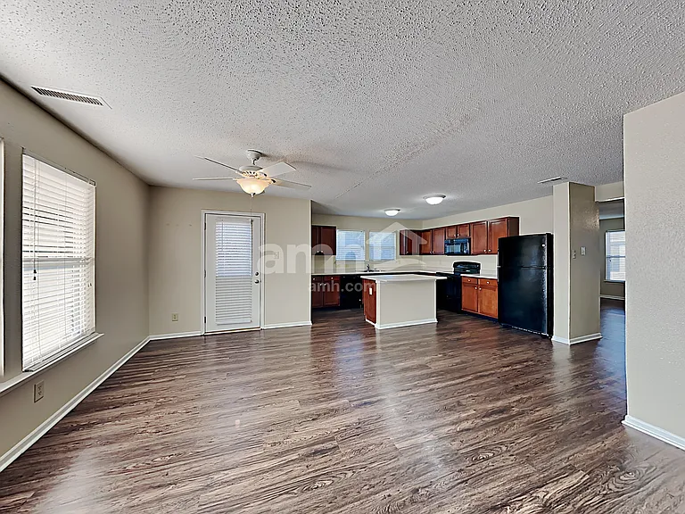 8629 Blooming Grove Dr — Photo 5