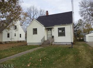 1407 W Grove St, Bloomington, IL 61701