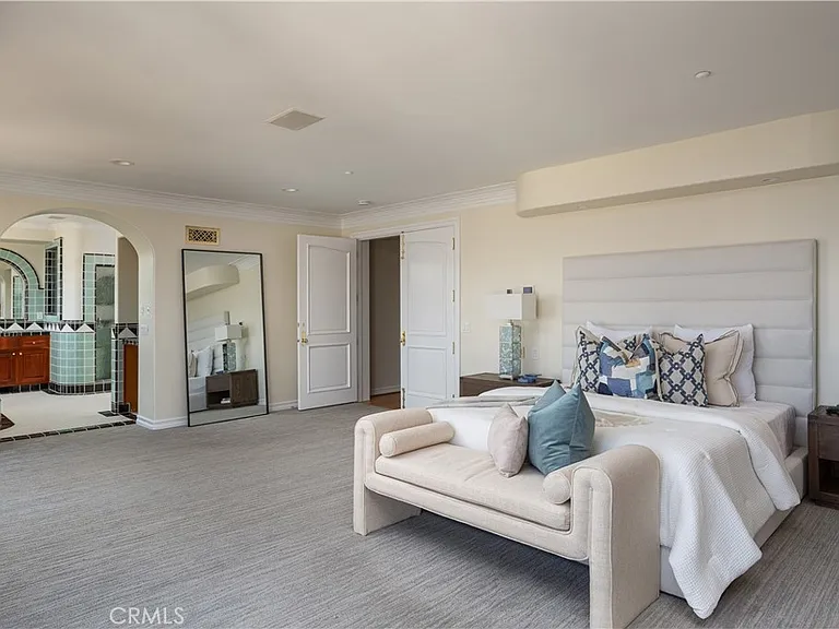 24352 Santa Clara Ave — Photo 15