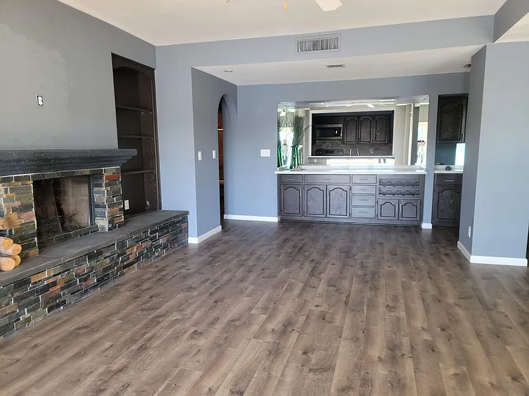 5200 S Lakeshore Dr #222 — Photo 3