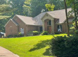 21015 Deer Walk Dr, Cicero, IN 46034