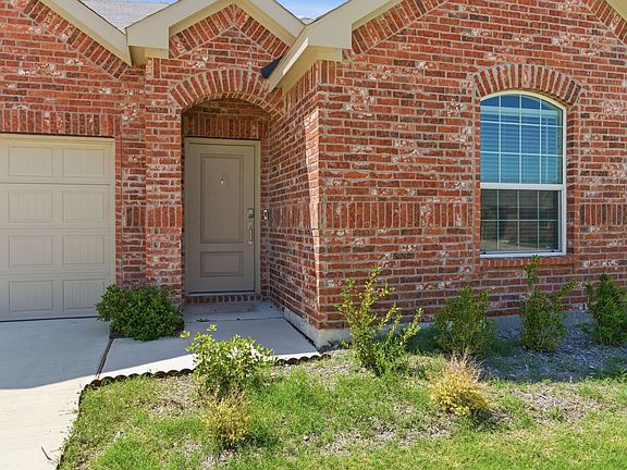 3rd image of 339 Texas Trl