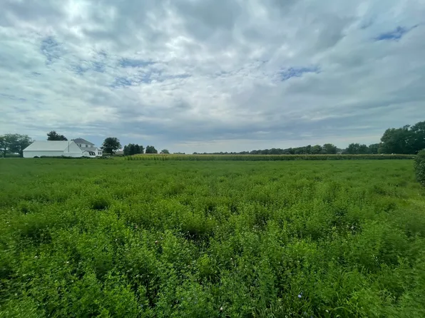 3 Four #&-5, Minonk, IL 61760