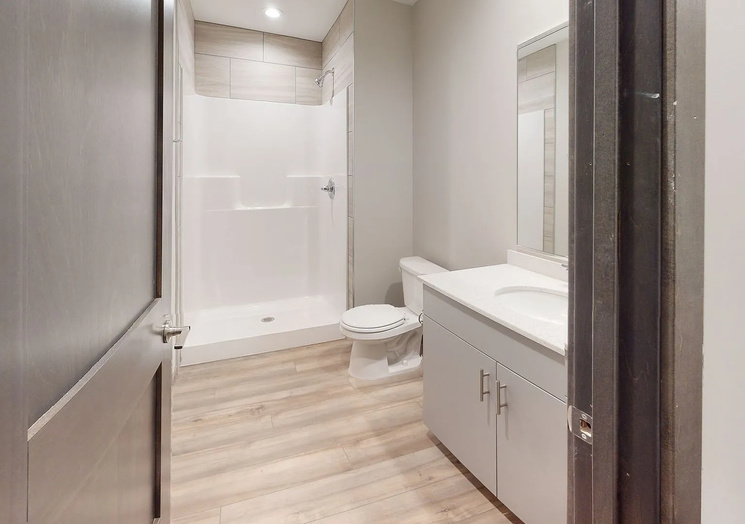 1519 Rollins Ave SE — Photo 3