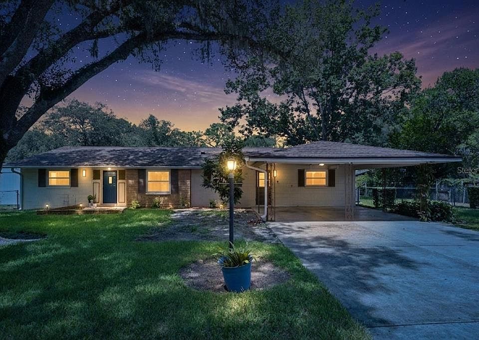 1st image of 405 OAKHURST STREET