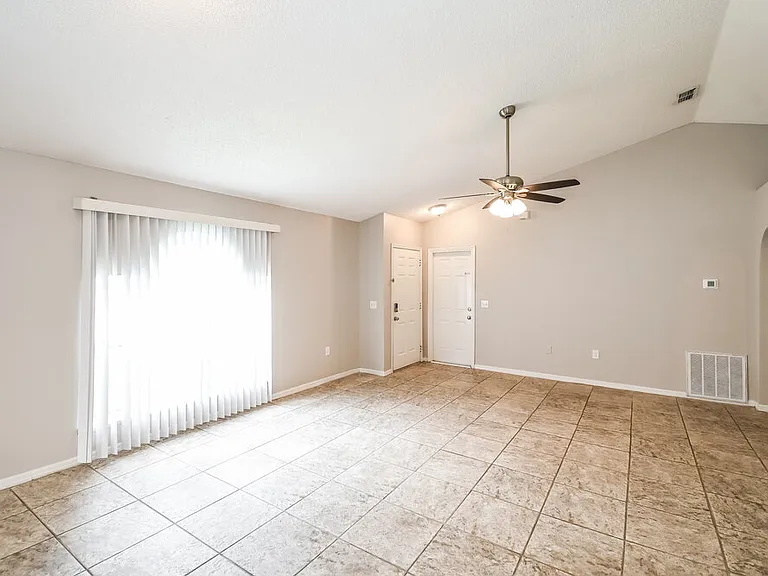 3467 Net Ct — Photo 4