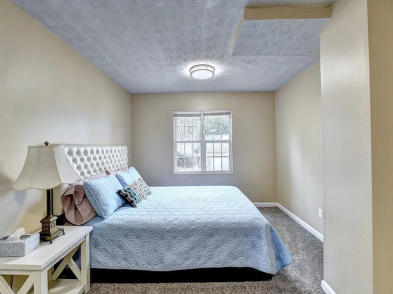 1170 Atlantic Dr NW — Photo 35