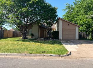 1419 Colonnade Dr, Arlington, TX 76018
